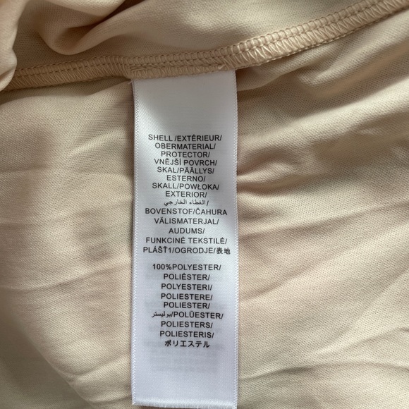 ADRIANNA PAPELL Floral Metallic Pleated Halter Gown - Picture 13 of 13